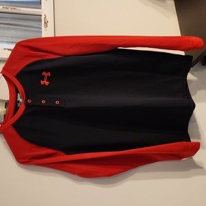 Under Armour boys loose fit coldgear waffle knit shirt